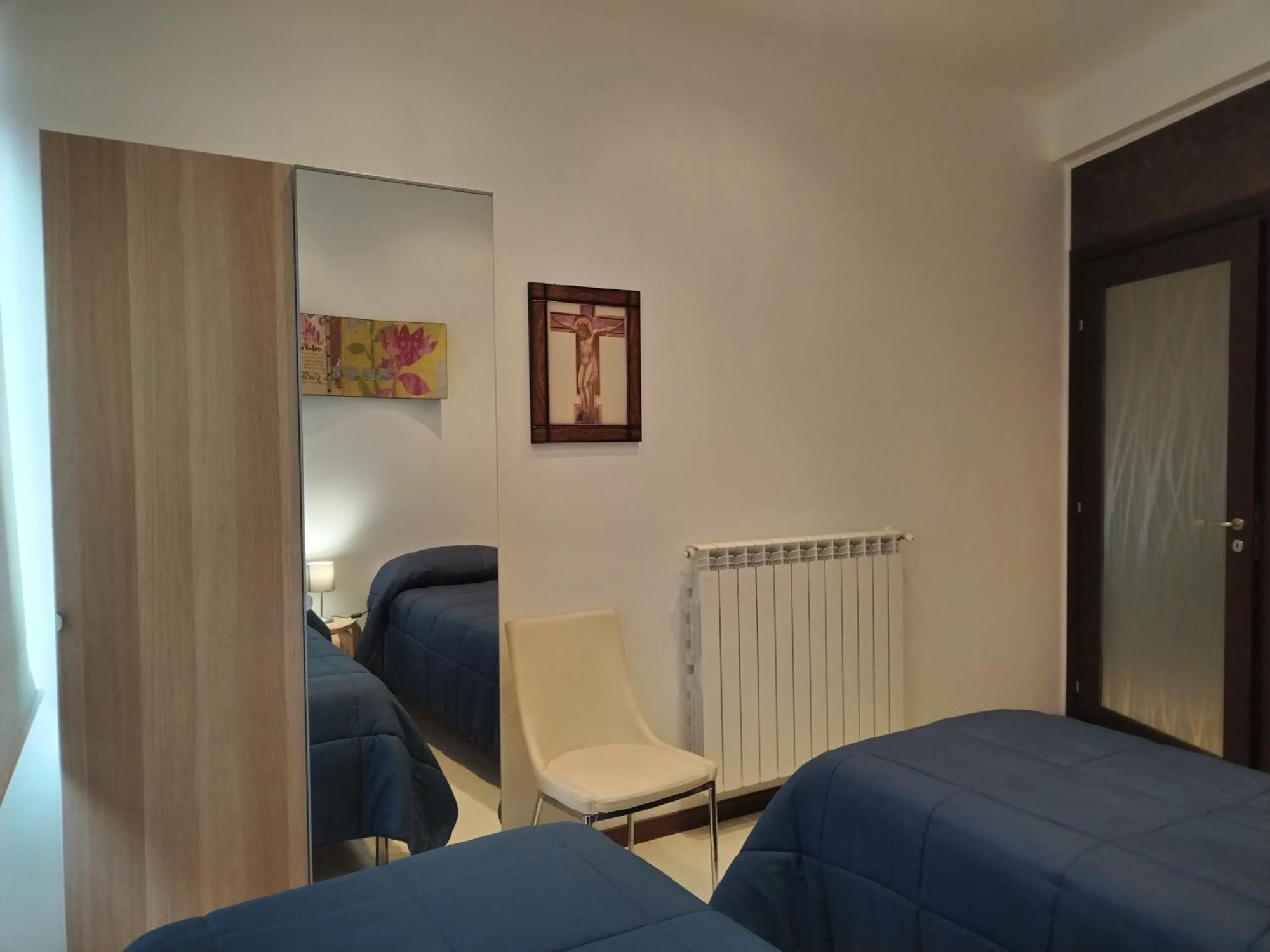 Appartement Twin House à Tito Extérieur photo
